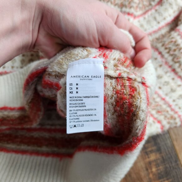 American Eagle Whoa So Soft Crewneck Sweater Size Medium in Multi Color - Picture 11 of 11